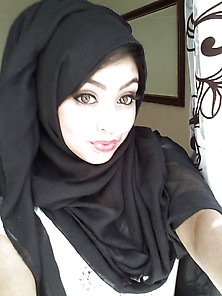 Updated Clothed Hijabi Indian Paki Arab Teens Uk Bengali