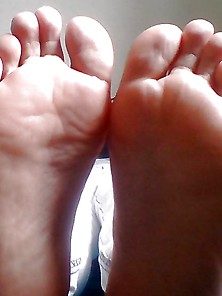 Feet. Toes