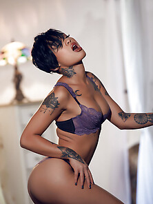 Hot Solo Pictures Of The Tattooed Asian With Short Hair And Sens