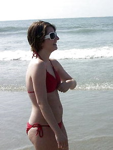 30 Yo Wife Chelsey Exposed In Bikini