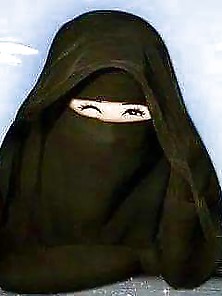 A777 Niqab Naar