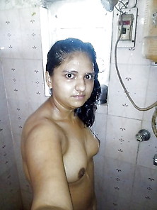 Gf Nude Bath