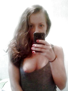 Naked Phone Selfies