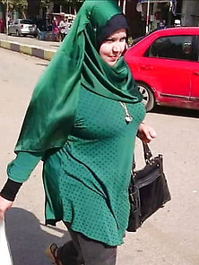 Neswan Baladi Hijabi Udders