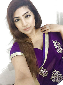 Srilankan Selfie Pulla