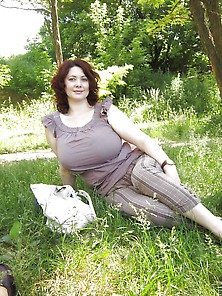 Busty Russian Woman 2856