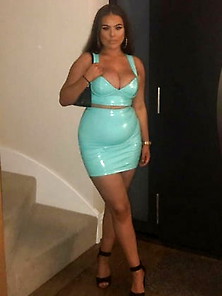 Hot Sexy 18Yr Old - Big Titties,  Thick Thighs & Tight Dress